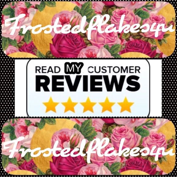 ✨NEW✨ with 🏷tags!✨ Icing brand Collage wallet - Picture 6 of 9